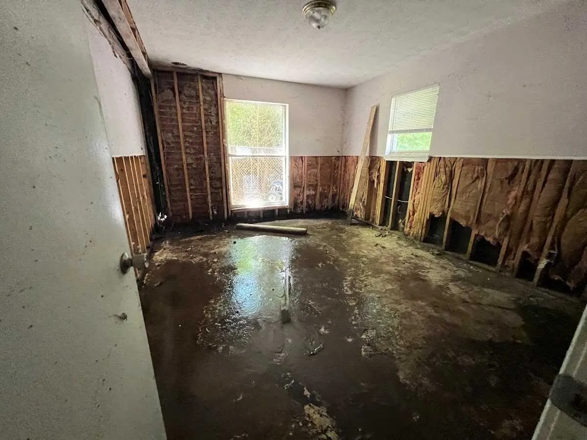 Water Damage Restoration services in Somers, WI